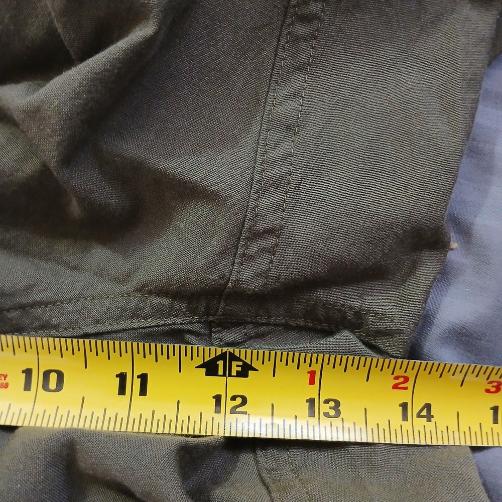 Icebreaker Olive Green Men’s Flat Front Shorts - Picture 4 of 10